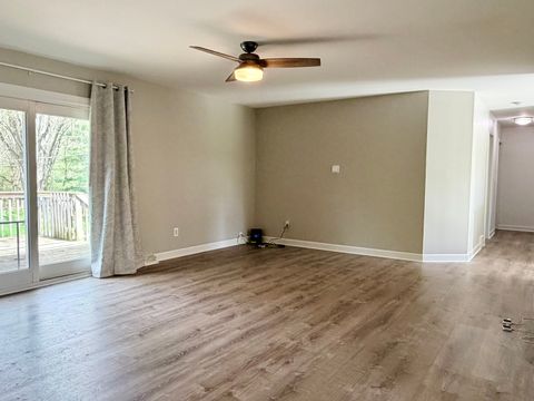 Tiny photo for 2704 Myang Avenue, McHenry, IL 60050 (MLS # 12590496)