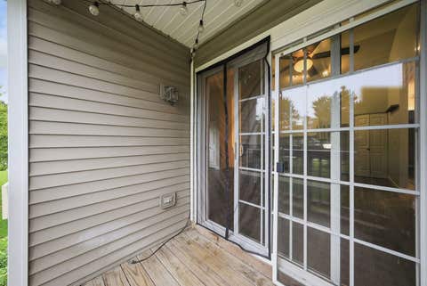 Tiny photo for 125 Silverstone Drive #125, Carpentersville, IL 60110 (MLS # 12742797)