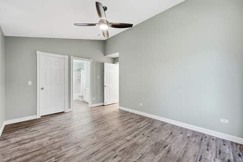 Tiny photo for 125 Silverstone Drive #125, Carpentersville, IL 60110 (MLS # 12742797)