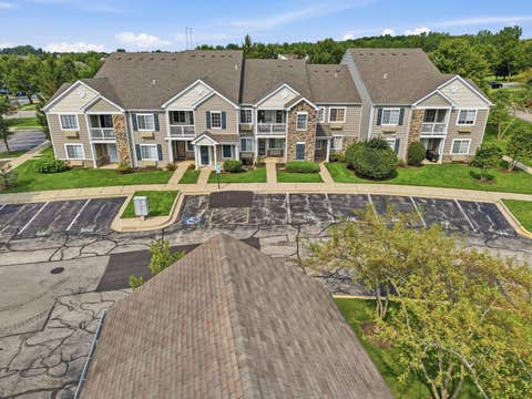 Tiny photo for 125 Silverstone Drive #125, Carpentersville, IL 60110 (MLS # 12742797)