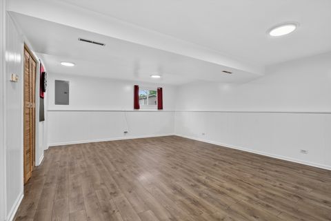 Tiny photo for 18320 W Linda Lane, Gurnee, IL 60031 (MLS # 12634491)