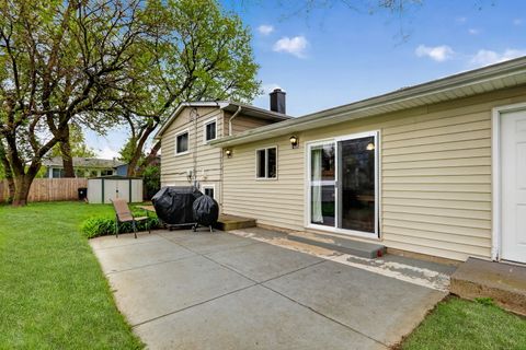 Tiny photo for 18320 W Linda Lane, Gurnee, IL 60031 (MLS # 12634491)