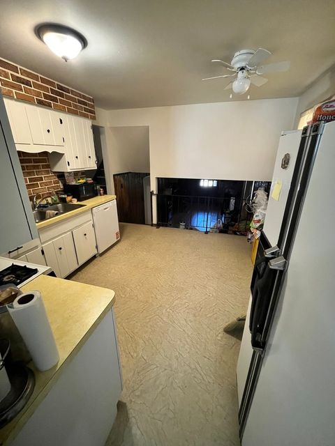 Tiny photo for 14238 S Manistee Avenue, Burnham, IL 60633 (MLS # 12629671)