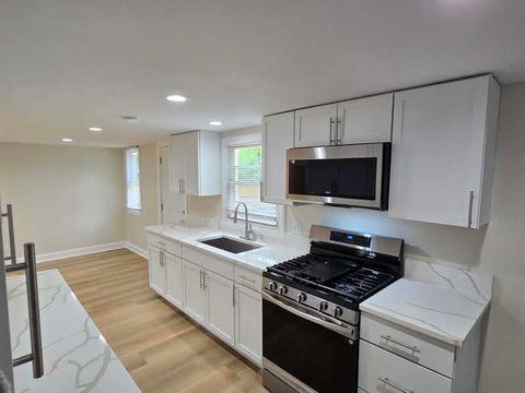 Tiny photo for 2524 GRAY Court, Waukegan, IL 60085 (MLS # 12433734)