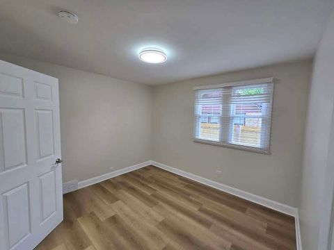 Tiny photo for 2524 GRAY Court, Waukegan, IL 60085 (MLS # 12433734)
