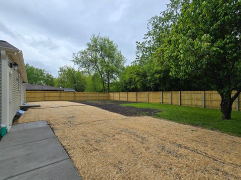 Tiny photo for 2524 GRAY Court, Waukegan, IL 60085 (MLS # 12433734)