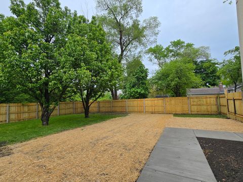 Tiny photo for 2524 GRAY Court, Waukegan, IL 60085 (MLS # 12433734)