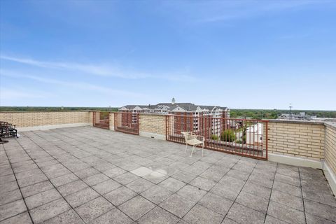 Tiny photo for 141 N La Grange Road #903, La Grange, IL 60525 (MLS # 12634135)