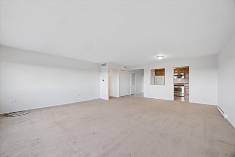 Tiny photo for 141 N La Grange Road #903, La Grange, IL 60525 (MLS # 12634135)