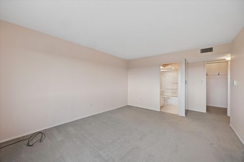 Tiny photo for 141 N La Grange Road #903, La Grange, IL 60525 (MLS # 12634135)