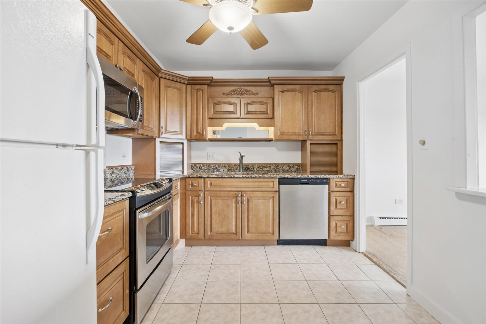 141 N La Grange Road 903