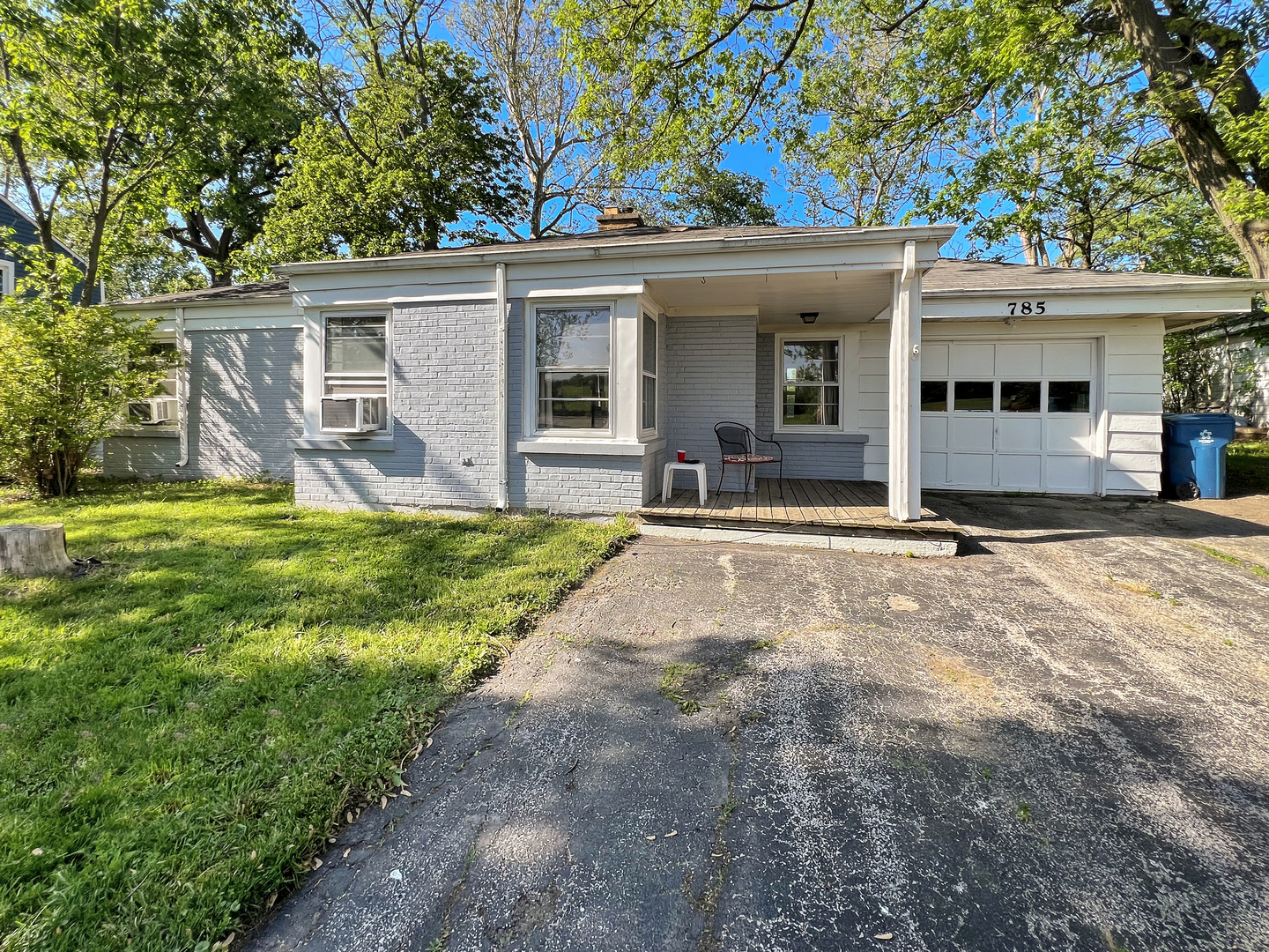 Listing image 1