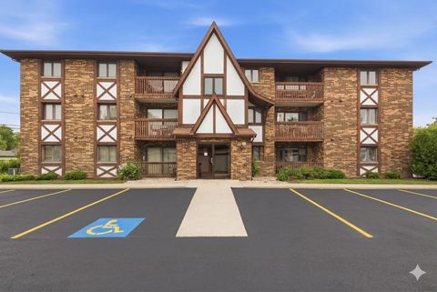 Photo of 10626 Ridgeland Avenue #1D, Chicago Ridge, IL 60415 (MLS # 12655162)