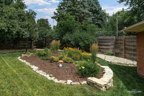 Tiny photo for 121 W 3rd Street, Sandwich, IL 60548 (MLS # 12431151)