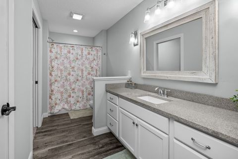 Tiny photo for 4709 Pheasant Creek Avenue, Davenport, IA 52807 (MLS # 12602399)