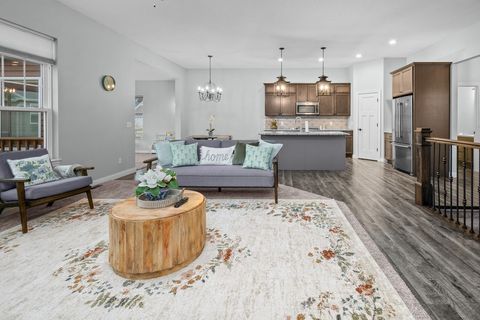 Tiny photo for 4709 Pheasant Creek Avenue, Davenport, IA 52807 (MLS # 12602399)