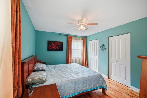 Tiny photo for 17 Whitehall Court, Buffalo Grove, IL 60089 (MLS # 12726626)