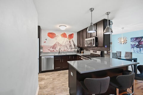 Tiny photo for 17 Whitehall Court, Buffalo Grove, IL 60089 (MLS # 12726626)
