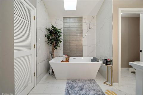 Tiny photo for 2619 BURTON Drive, Westchester, IL 60154 (MLS # 12663119)