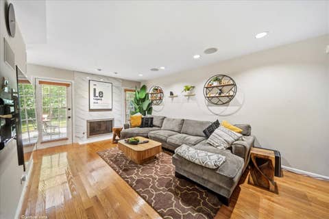 Tiny photo for 2619 BURTON Drive, Westchester, IL 60154 (MLS # 12663119)