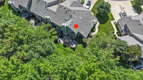 Tiny photo for 2619 BURTON Drive, Westchester, IL 60154 (MLS # 12663119)