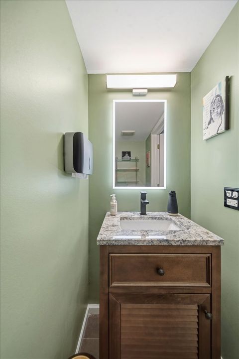 Tiny photo for 2619 BURTON Drive, Westchester, IL 60154 (MLS # 12663119)