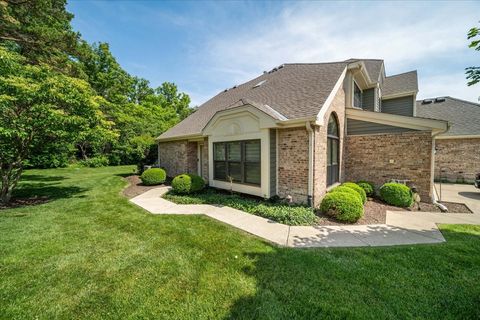 Tiny photo for 2619 BURTON Drive, Westchester, IL 60154 (MLS # 12663119)