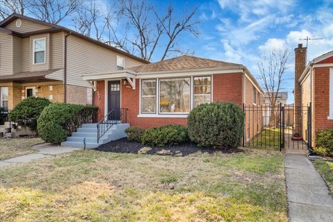 Tiny photo for 10854 S Union Avenue, Chicago, IL 60628 (MLS # 12448389)