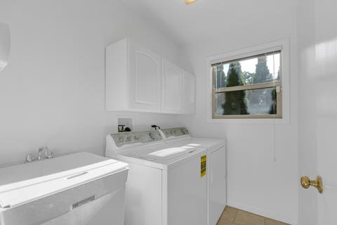 Tiny photo for 4176 Kenwood Avenue, Gurnee, IL 60031 (MLS # 12655775)