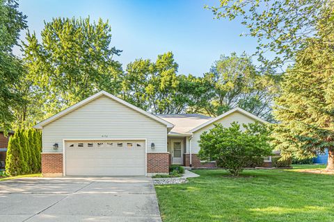 4176 Kenwood Avenue Gurnee IL 60031