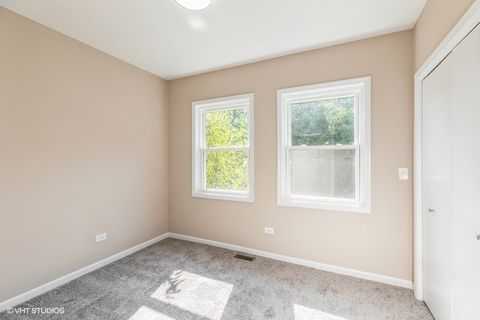 Tiny photo for 1431 W 108th Street #D, Chicago, IL 60643 (MLS # 12503844)