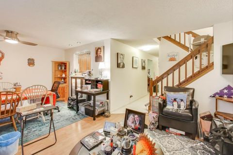Tiny photo for 456 W Happfield Drive #9CL, Arlington Heights, IL 60004 (MLS # 12513327)