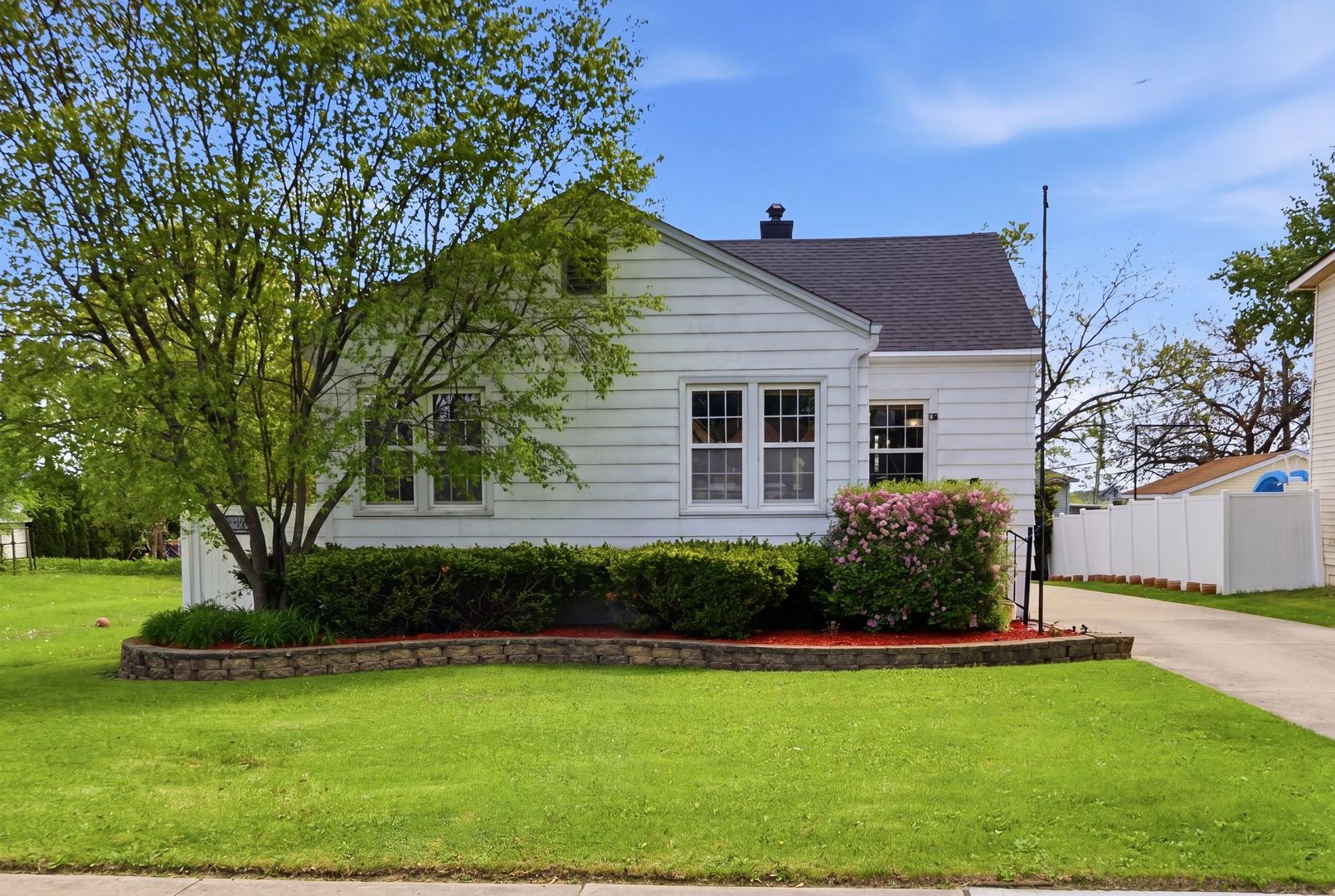 1608 N Center Street