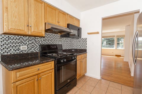 Tiny photo for 1185 Seymour Avenue, Des Plaines, IL 60016 (MLS # 12714345)