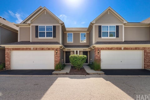 Photo of 548 Silverton Drive, Grayslake, IL 60030 (MLS # 12792822)
