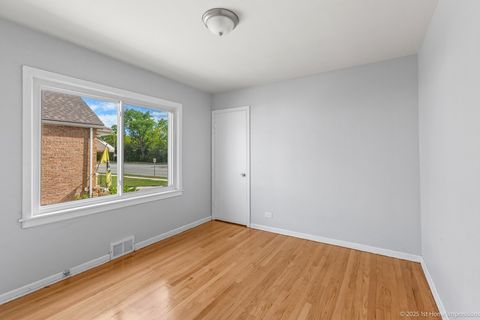 Tiny photo for 2312 S 1st Avenue, North Riverside, IL 60546 (MLS # 12492220)