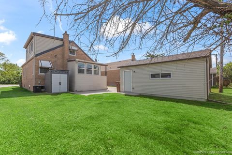 Tiny photo for 2312 S 1st Avenue, North Riverside, IL 60546 (MLS # 12492220)