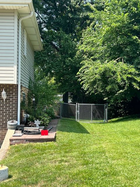 Tiny photo for 1560 Pamela Drive, Elgin, IL 60123 (MLS # 12439525)