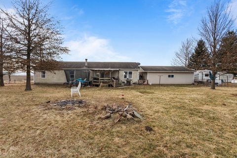 Tiny photo for 17471 Lakeshore Road, Weldon, IL 61882 (MLS # 12552154)