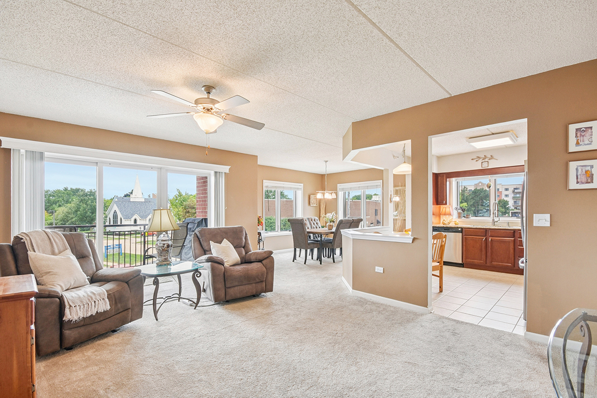 225 Main Street 205