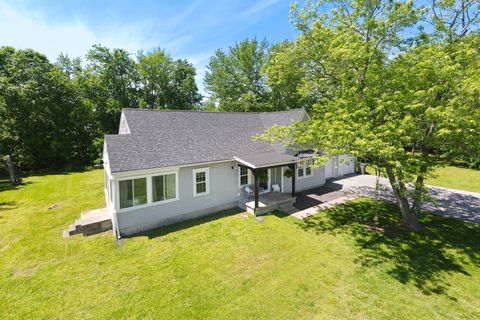 Tiny photo for 1627 S Division Street, Carterville, IL 62918 (MLS # 12636118)