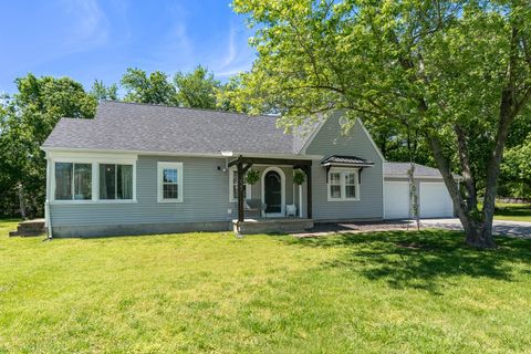 Tiny photo for 1627 S Division Street, Carterville, IL 62918 (MLS # 12636118)