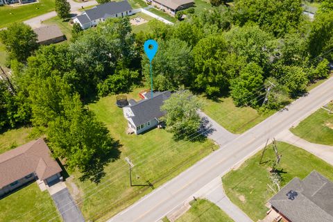 Tiny photo for 1627 S Division Street, Carterville, IL 62918 (MLS # 12636118)