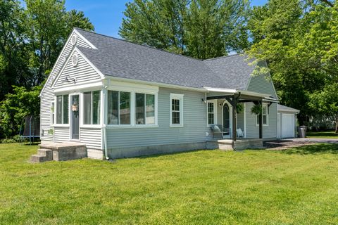 Tiny photo for 1627 S Division Street, Carterville, IL 62918 (MLS # 12636118)