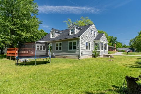 Tiny photo for 1627 S Division Street, Carterville, IL 62918 (MLS # 12636118)