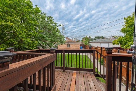 Tiny photo for 3933 W 69th Place, Chicago, IL 60629 (MLS # 12706071)