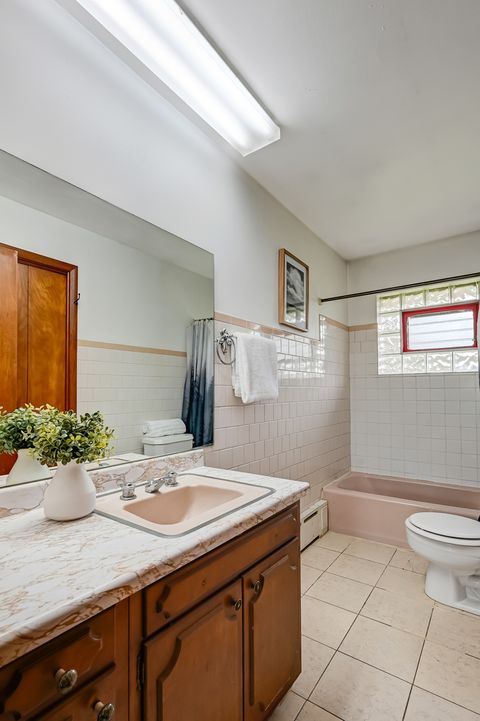 Tiny photo for 219 79th Street, Burr Ridge, IL 60527 (MLS # 12497411)