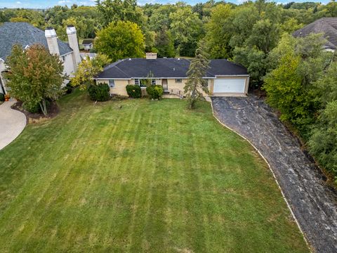 Tiny photo for 219 79th Street, Burr Ridge, IL 60527 (MLS # 12497411)