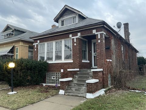 8824 S Throop Street Chicago IL 60620