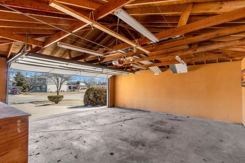 Tiny photo for 426 S Cedarcrest Drive, Schaumburg, IL 60193 (MLS # 12580696)